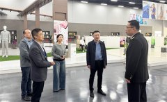 濱州海關黨委書記、關長李光一行來公司調研